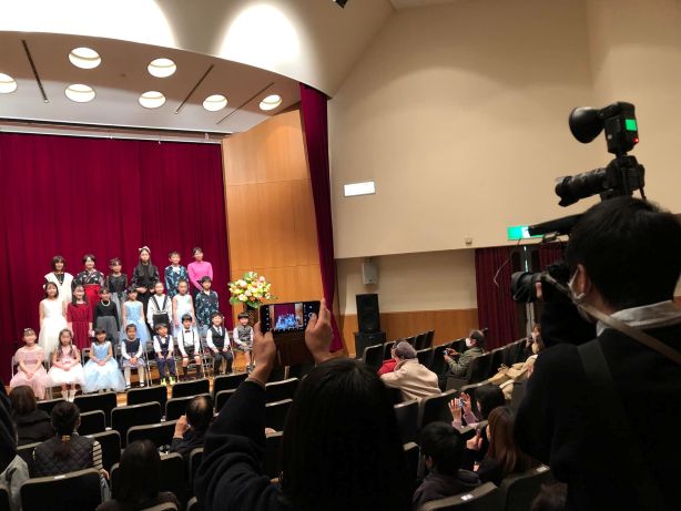 おとむすびは愛知県・安城・西尾・刈谷・碧南・知立の演奏サービス（音楽演奏・音楽教室・音楽レッスン・文化体験事業）を提供しています