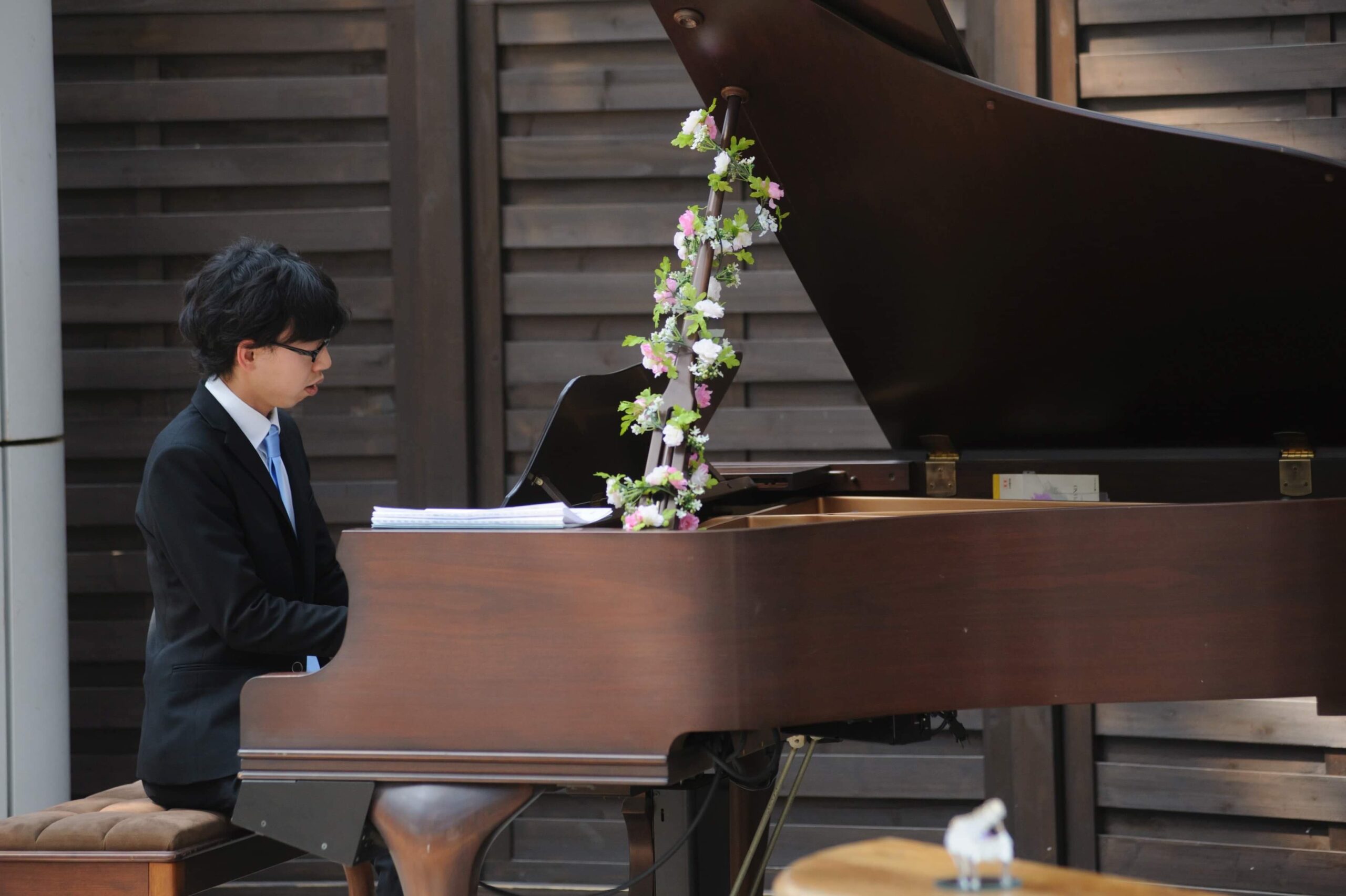 おとむすびは愛知県・安城・西尾・刈谷・碧南・知立の演奏サービス(音楽演奏・音楽教室・音楽レッスン・文化体験事業)を提供しています