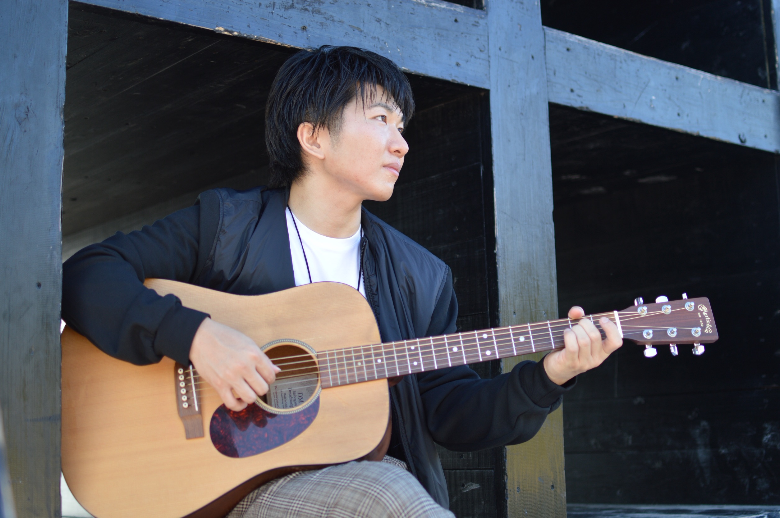 小笠原亘 （おがさわらわたる）|おとむすびは愛知県・安城・西尾・刈谷・碧南・知立の演奏サービス（音楽演奏・音楽教室・音楽レッスン・文化体験事業）を提供しています