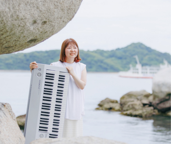 おとむすびは愛知県・安城・西尾・刈谷・碧南・知立の演奏サービス(音楽演奏・音楽教室・音楽レッスン・文化体験事業)を提供しています
