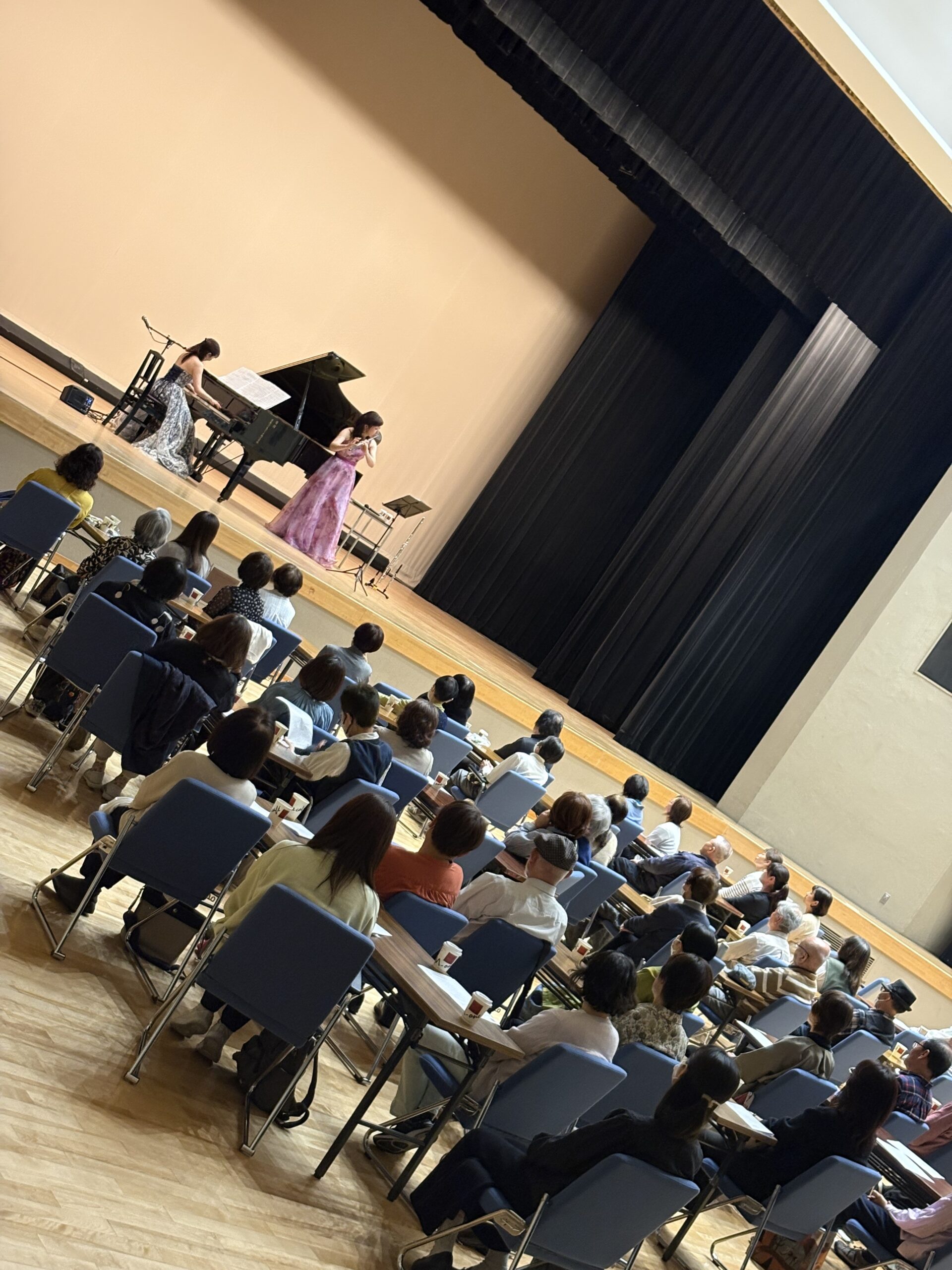 おとむすびは愛知県・安城・西尾・刈谷・碧南・知立の演奏サービス(音楽演奏・音楽教室・音楽レッスン・文化体験事業)を提供しています