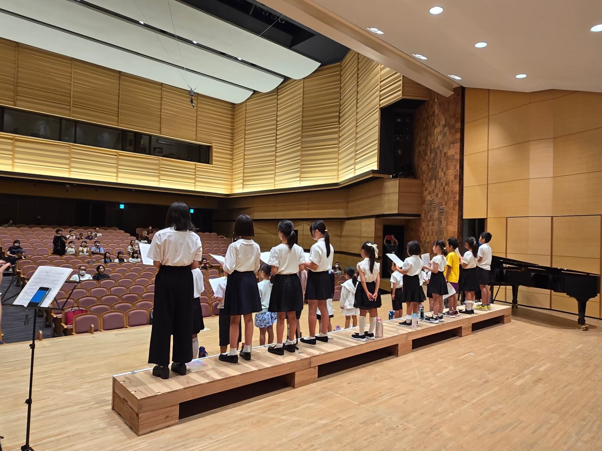 おとむすびは愛知県・安城・西尾・刈谷・碧南・知立の演奏サービス(音楽演奏・音楽教室・音楽レッスン・文化体験事業)を提供しています