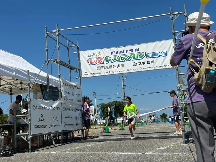 おとむすびは愛知県・安城・西尾・刈谷・碧南・知立の演奏サービス（音楽演奏・音楽教室・音楽レッスン・文化体験事業）を提供しています