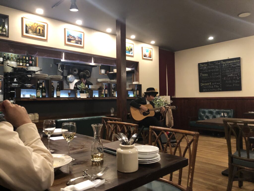 ～HARMONY DINING～ お食事を楽しむ空間に彩りある演出を～|おとむすびは愛知県・安城・西尾・刈谷・碧南・知立の演奏サービス（音楽演奏・音楽教室・音楽レッスン・文化体験事業）を提供しています
