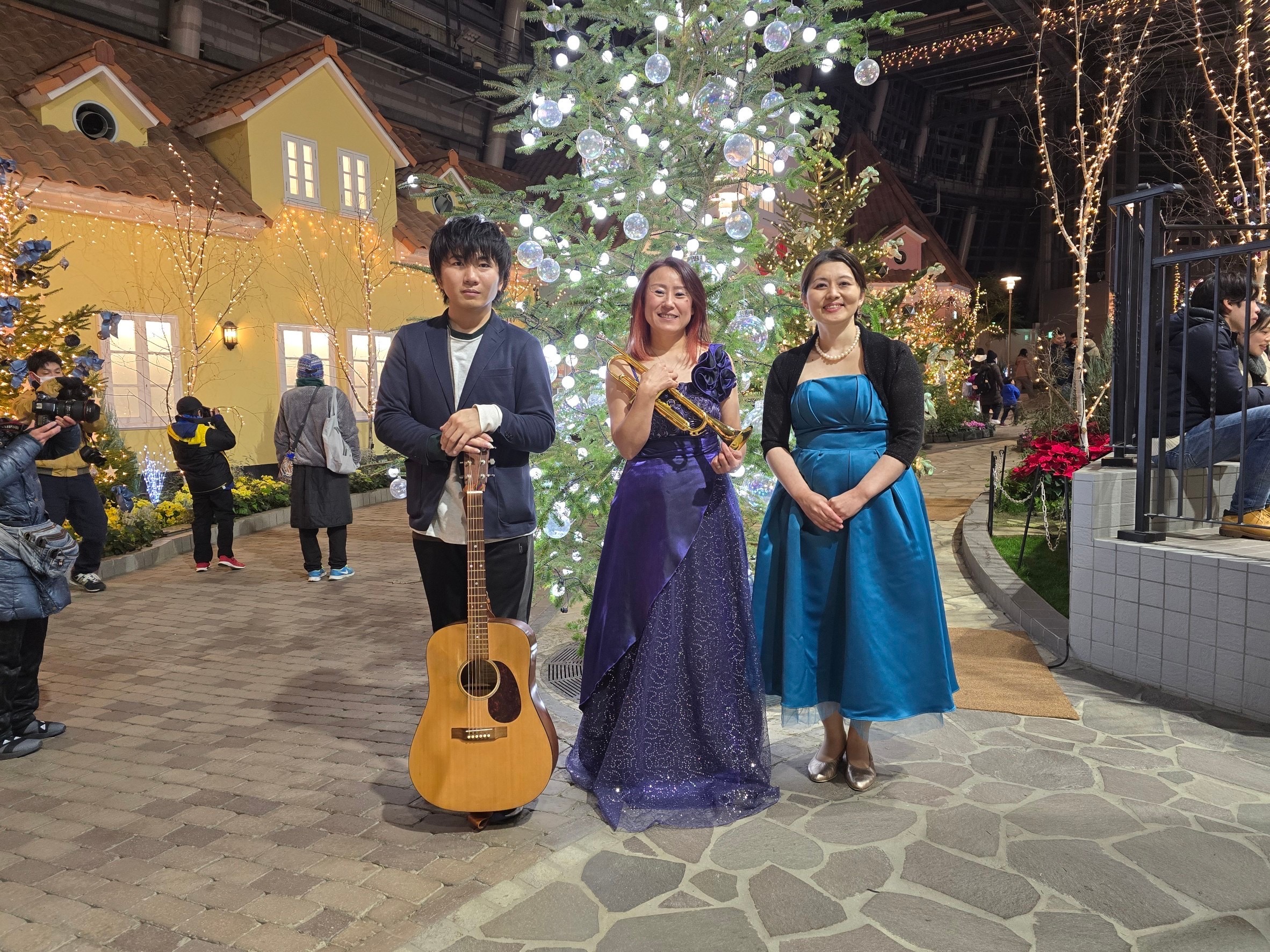 おとむすびは愛知県・安城・西尾・刈谷・碧南・知立の演奏サービス(音楽演奏・音楽教室・音楽レッスン・文化体験事業)を提供しています