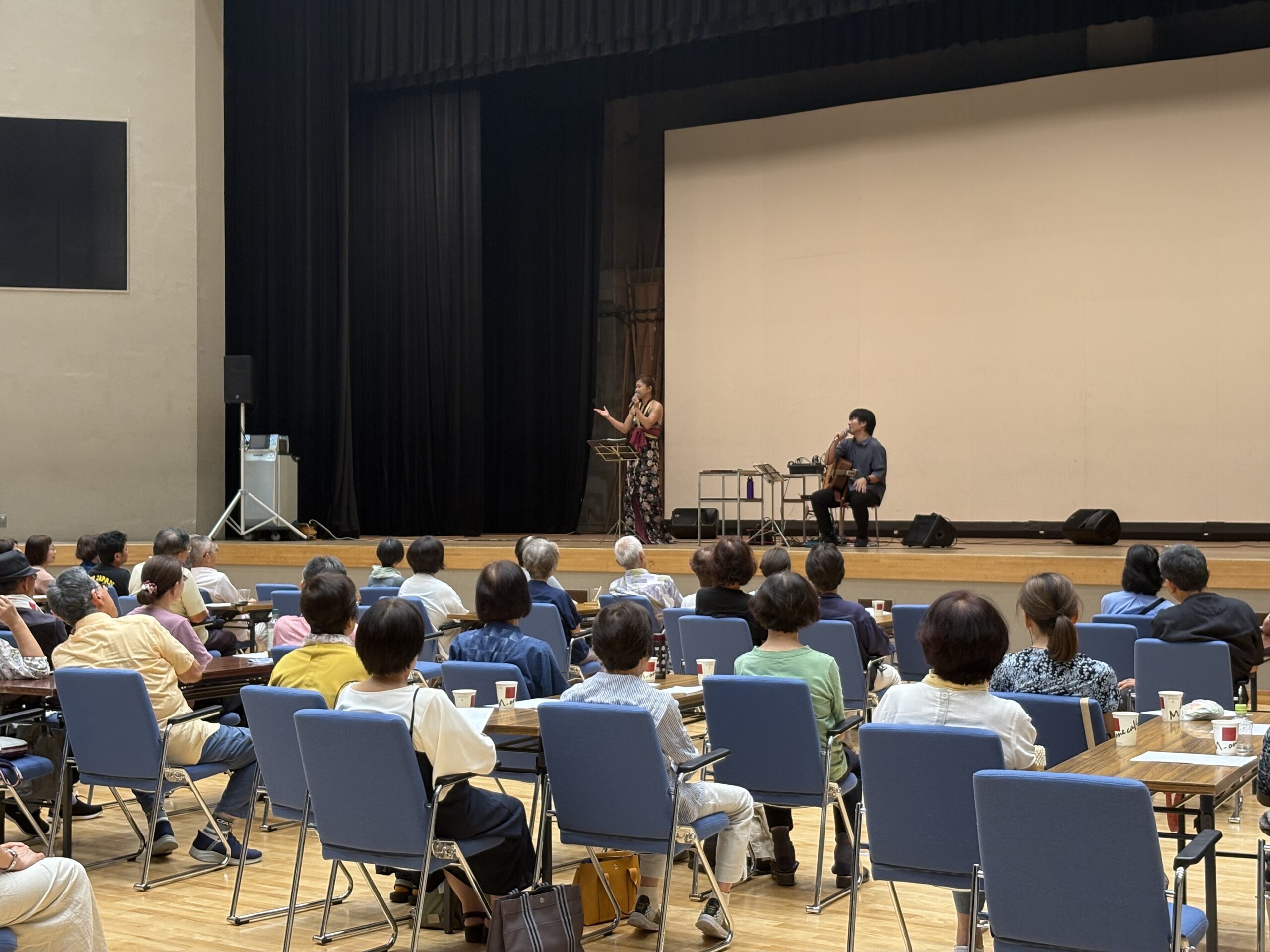 おとむすびは愛知県・安城・西尾・刈谷・碧南・知立の演奏サービス(音楽演奏・音楽教室・音楽レッスン・文化体験事業)を提供しています