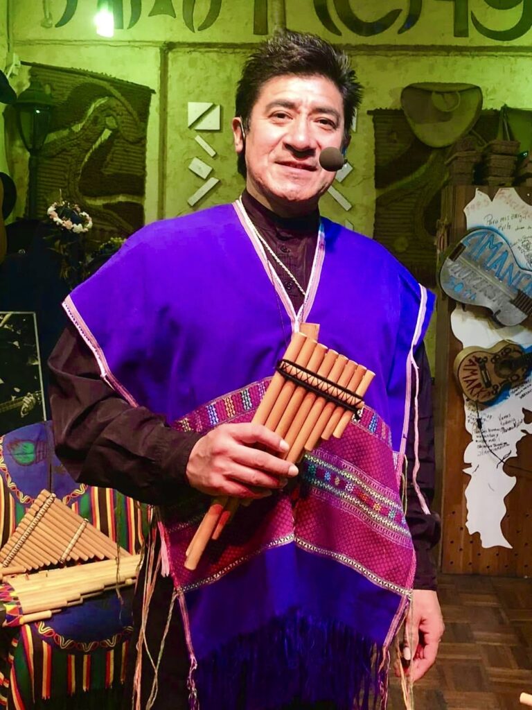 Antonio Camaque（アントニオ カマケ）|おとむすびは愛知県・安城・西尾・刈谷・碧南・知立の演奏サービス（音楽演奏・音楽教室・音楽レッスン・文化体験事業）を提供しています