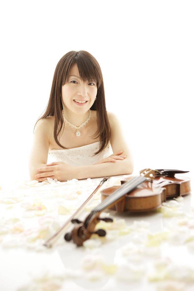 村越久美子（むらこし くみこ）|おとむすびは愛知県・安城・西尾・刈谷・碧南・知立の演奏サービス（音楽演奏・音楽教室・音楽レッスン・文化体験事業）を提供しています