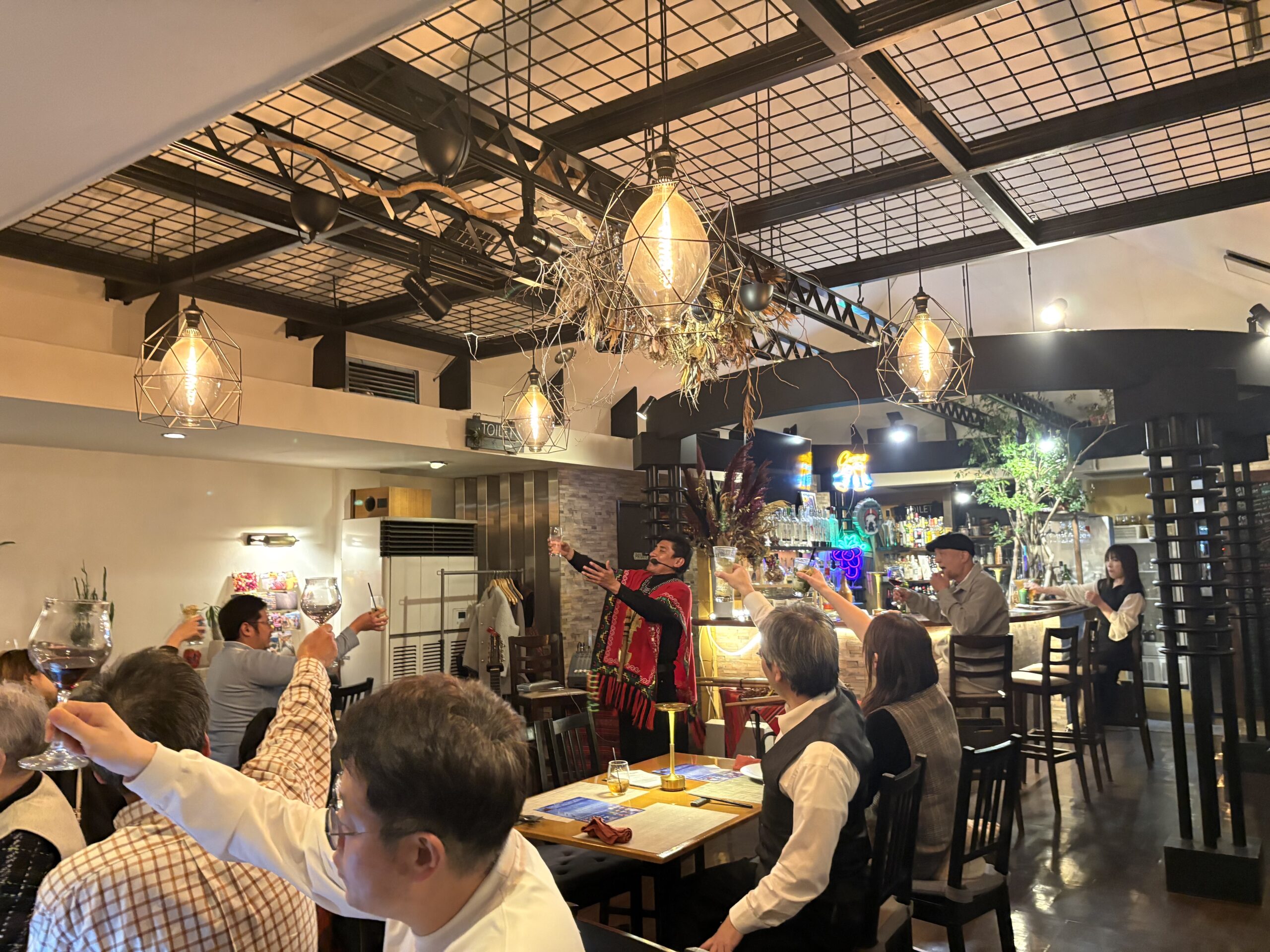 おとむすびは愛知県・安城・西尾・刈谷・碧南・知立の演奏サービス（音楽演奏・音楽教室・音楽レッスン・文化体験事業）を提供しています