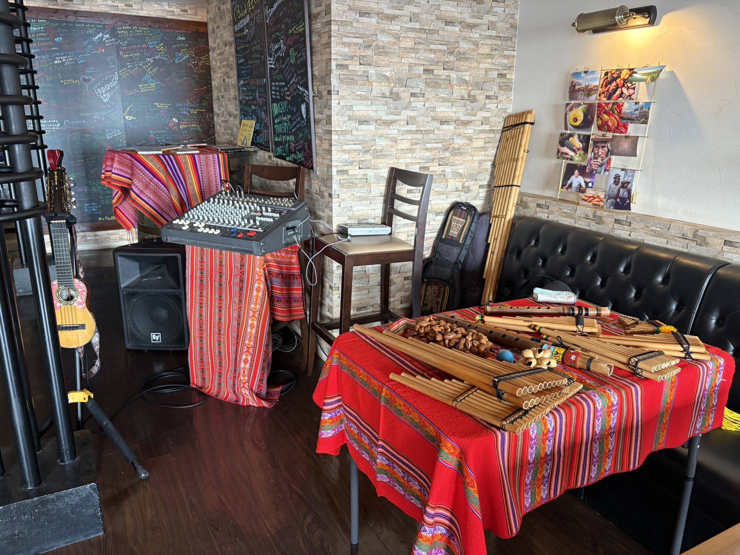 おとむすびは愛知県・安城・西尾・刈谷・碧南・知立の演奏サービス（音楽演奏・音楽教室・音楽レッスン・文化体験事業）を提供しています