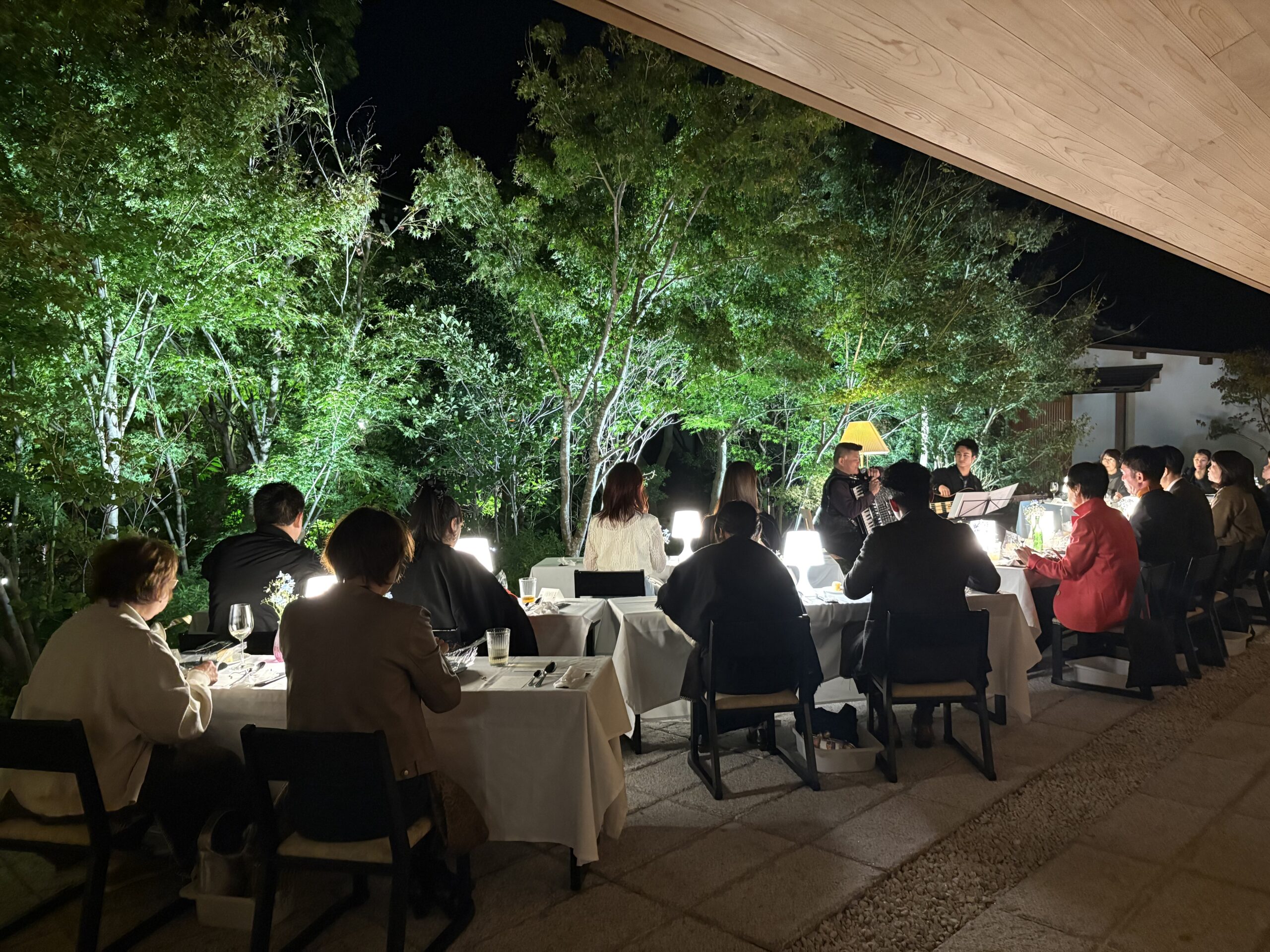 おとむすびは愛知県・安城・西尾・刈谷・碧南・知立の演奏サービス（音楽演奏・音楽教室・音楽レッスン・文化体験事業）を提供しています