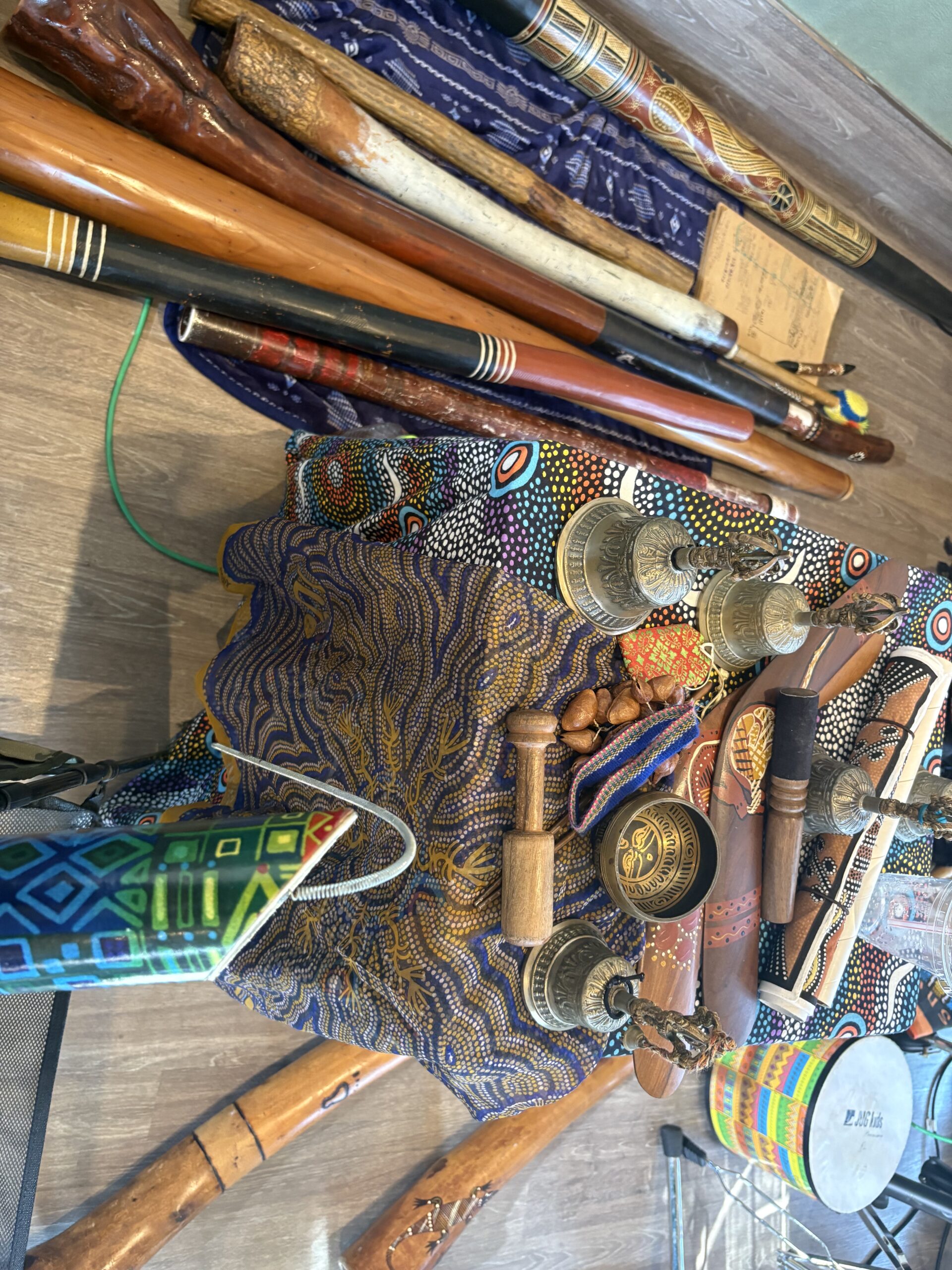 おとむすびは愛知県・安城・西尾・刈谷・碧南・知立の演奏サービス（音楽演奏・音楽教室・音楽レッスン・文化体験事業）を提供しています