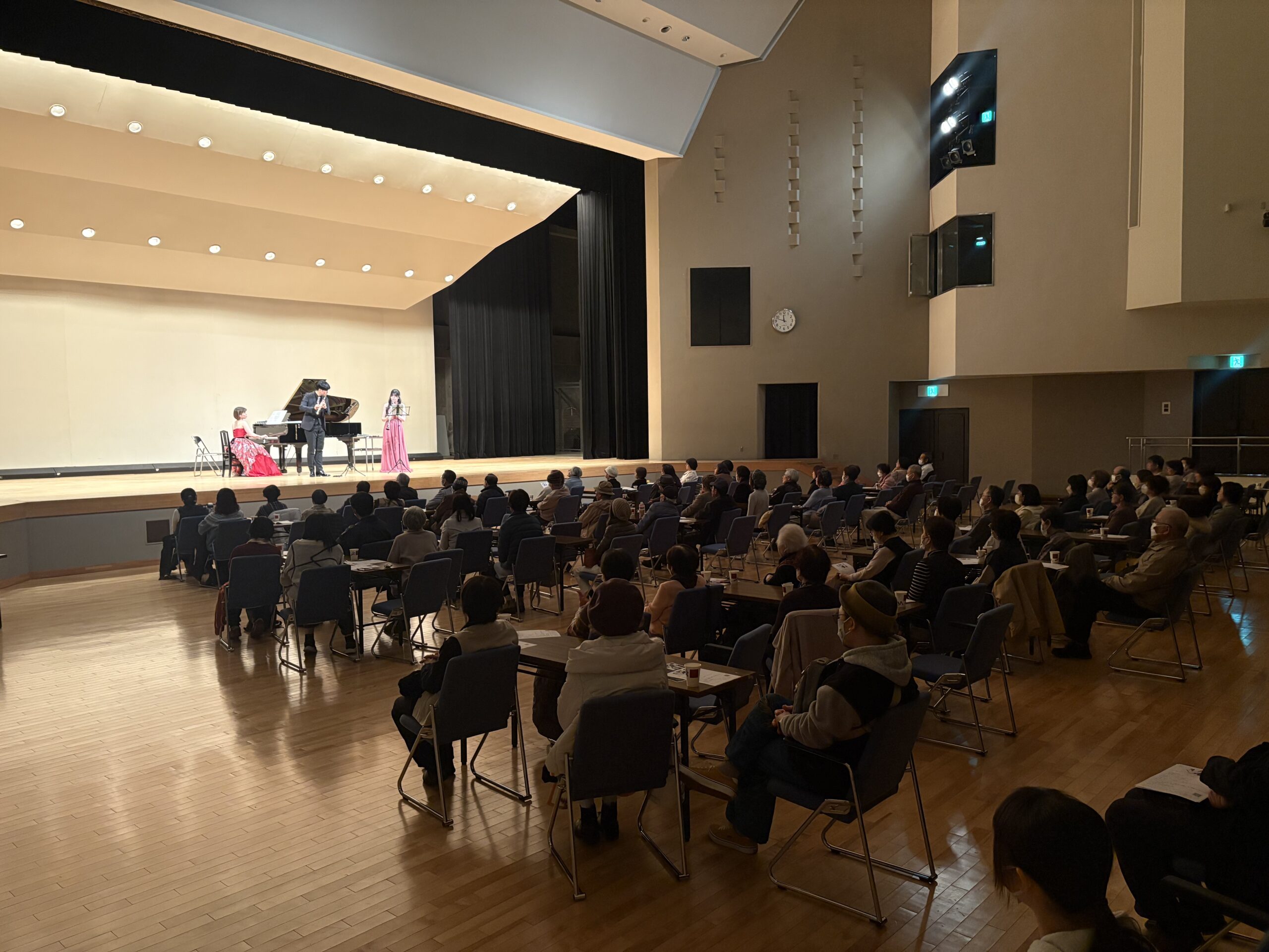おとむすびは愛知県・安城・西尾・刈谷・碧南・知立の演奏サービス（音楽演奏・音楽教室・音楽レッスン・文化体験事業）を提供しています