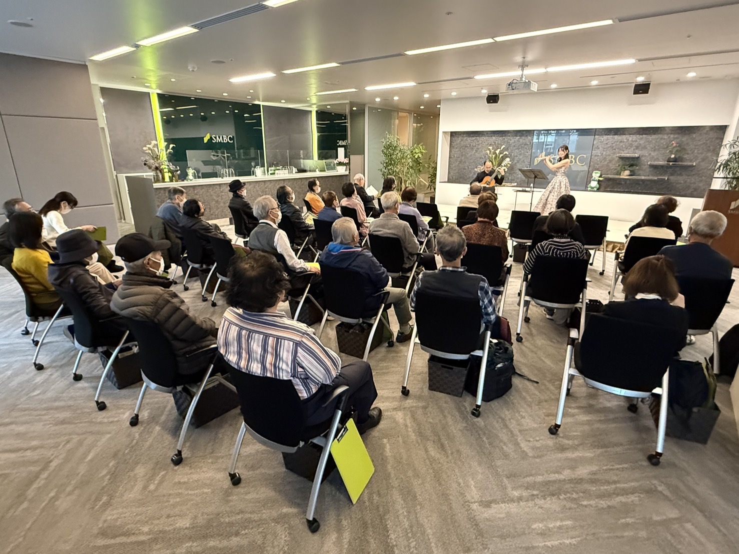 おとむすびは愛知県・安城・西尾・刈谷・碧南・知立の演奏サービス（音楽演奏・音楽教室・音楽レッスン・文化体験事業）を提供しています