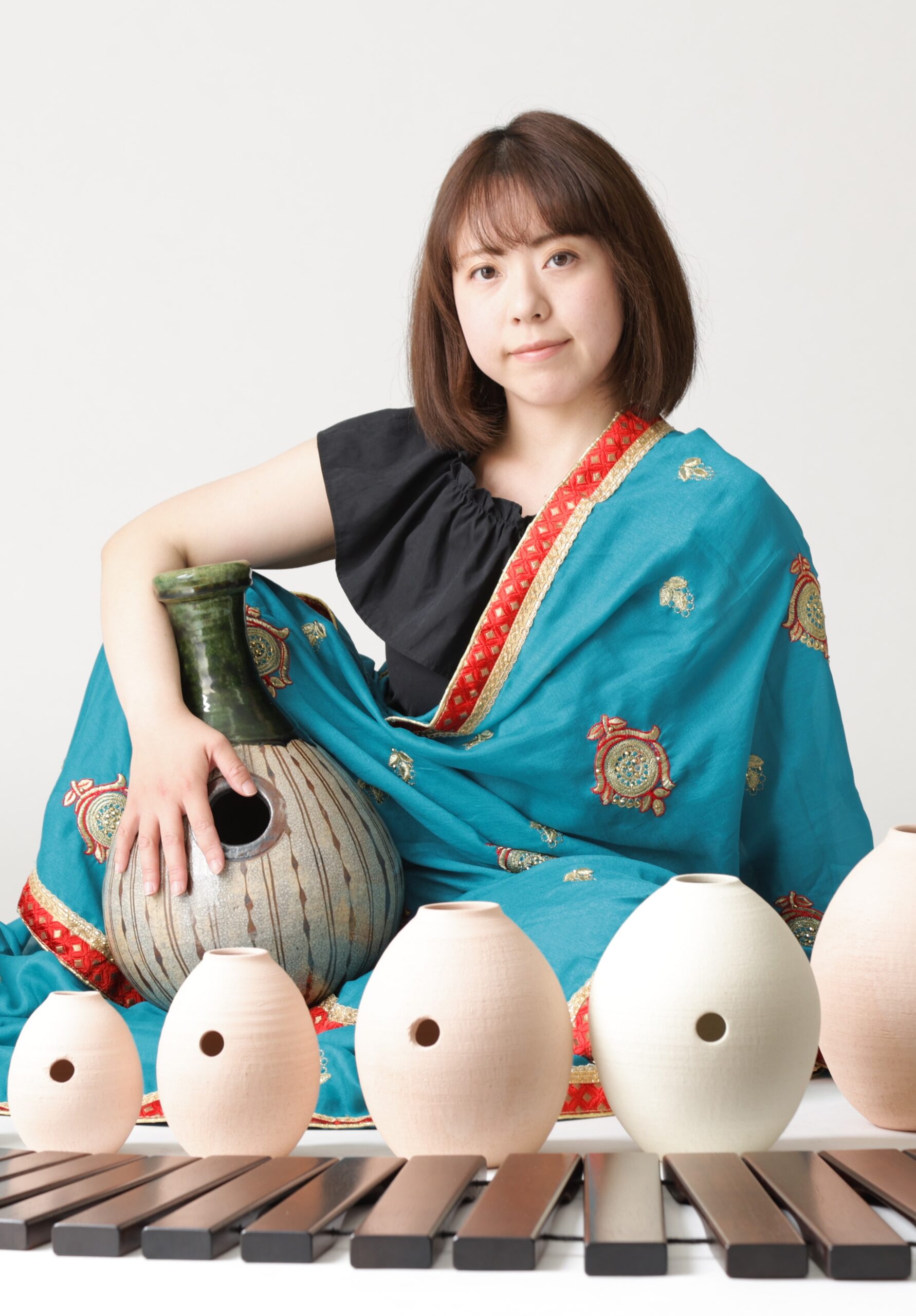 詩貴(しき/マリンバ&せともの打楽器)|おとむすびは愛知県・安城・西尾・刈谷・碧南・知立の演奏サービス（音楽演奏・音楽教室・音楽レッスン・文化体験事業）を提供しています