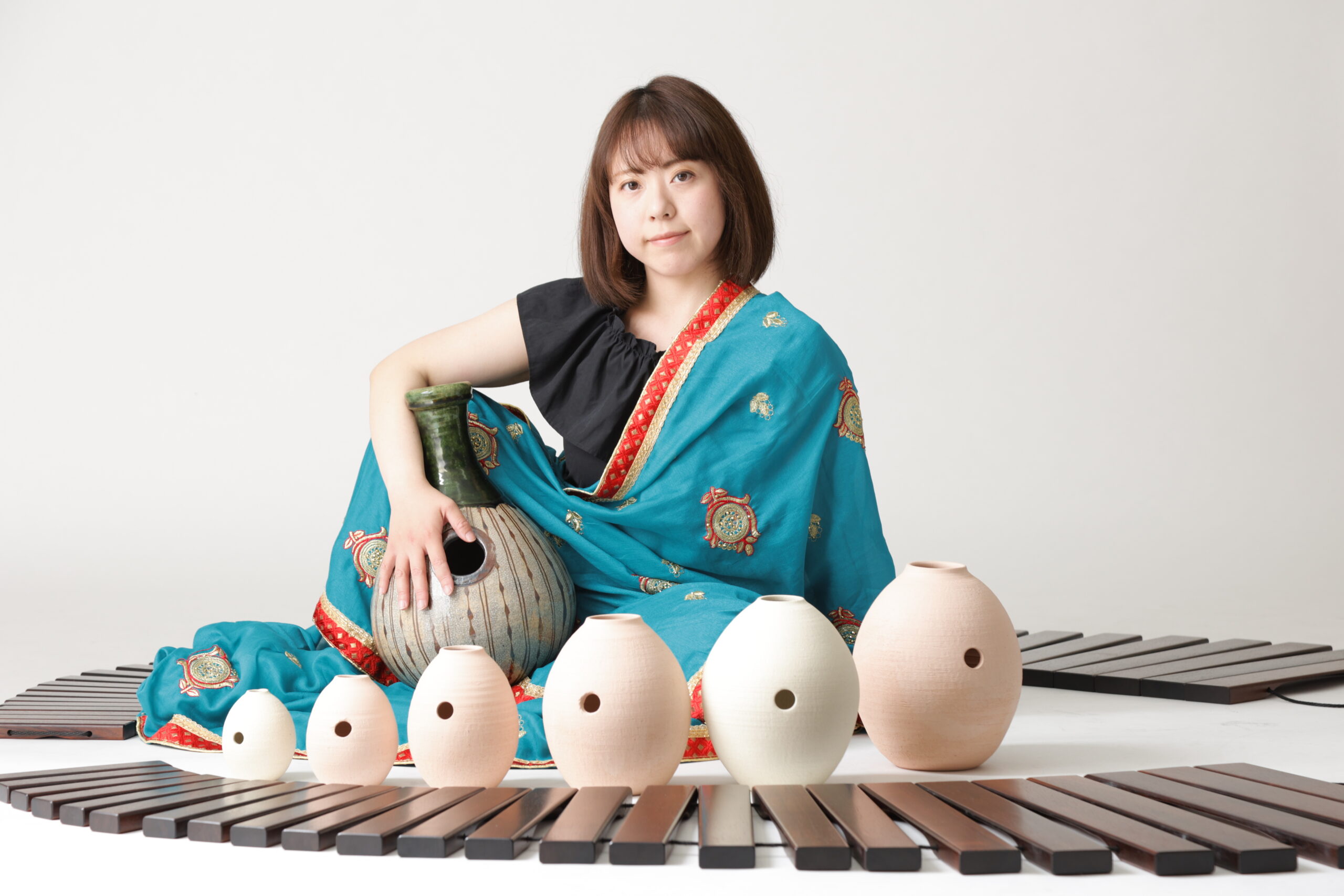 おとむすびは愛知県・安城・西尾・刈谷・碧南・知立の演奏サービス（音楽演奏・音楽教室・音楽レッスン・文化体験事業）を提供しています